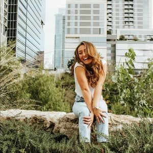 Meet your Posher, Alena